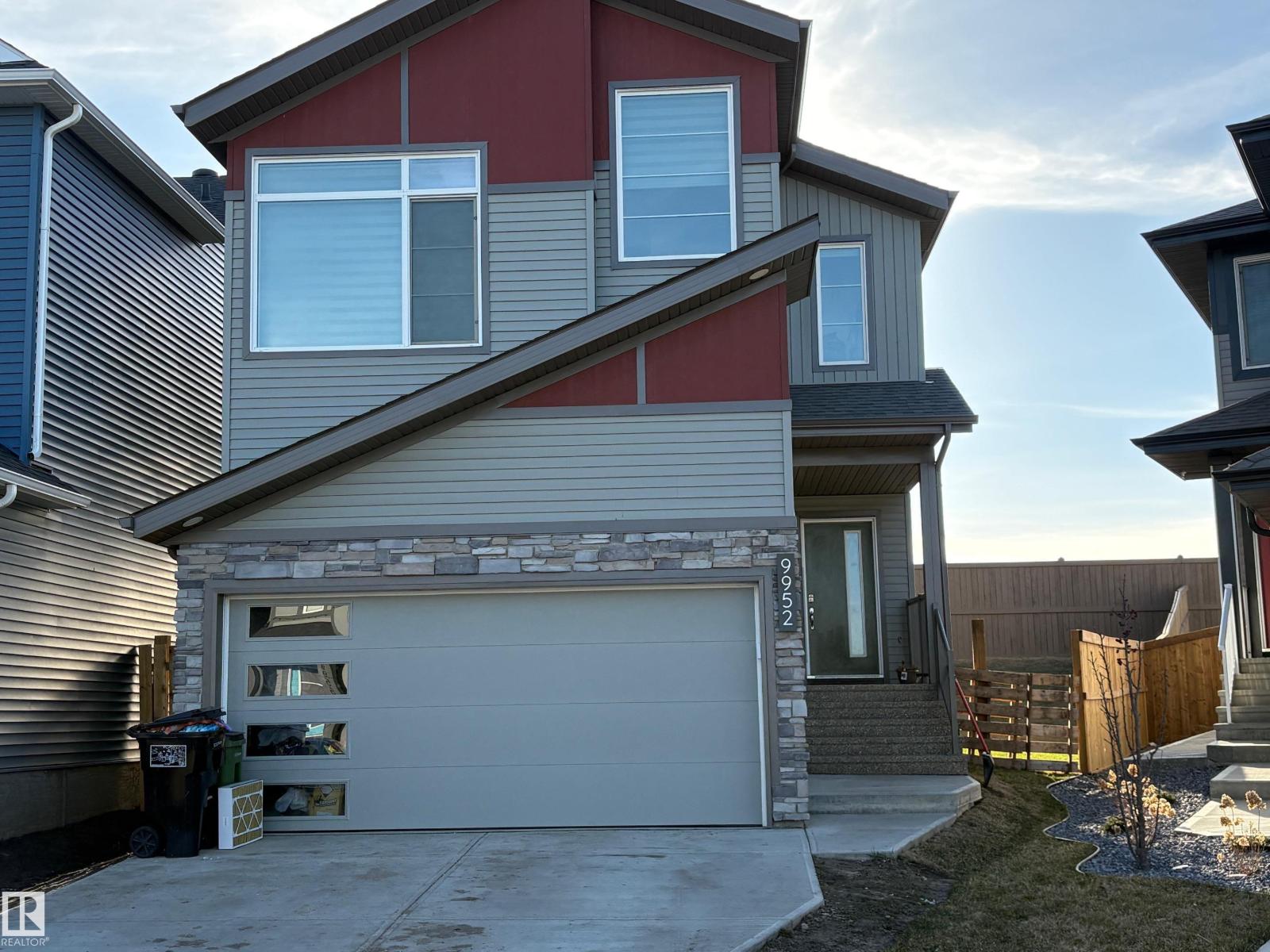 9952 227 Street NW, Edmonton, AB, T5T7V1