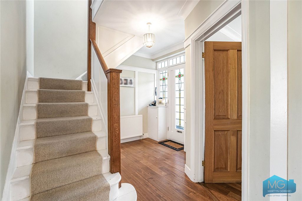 Additional image 11 of 3 bed semi-detached house for saleEast View, Barnet EN5