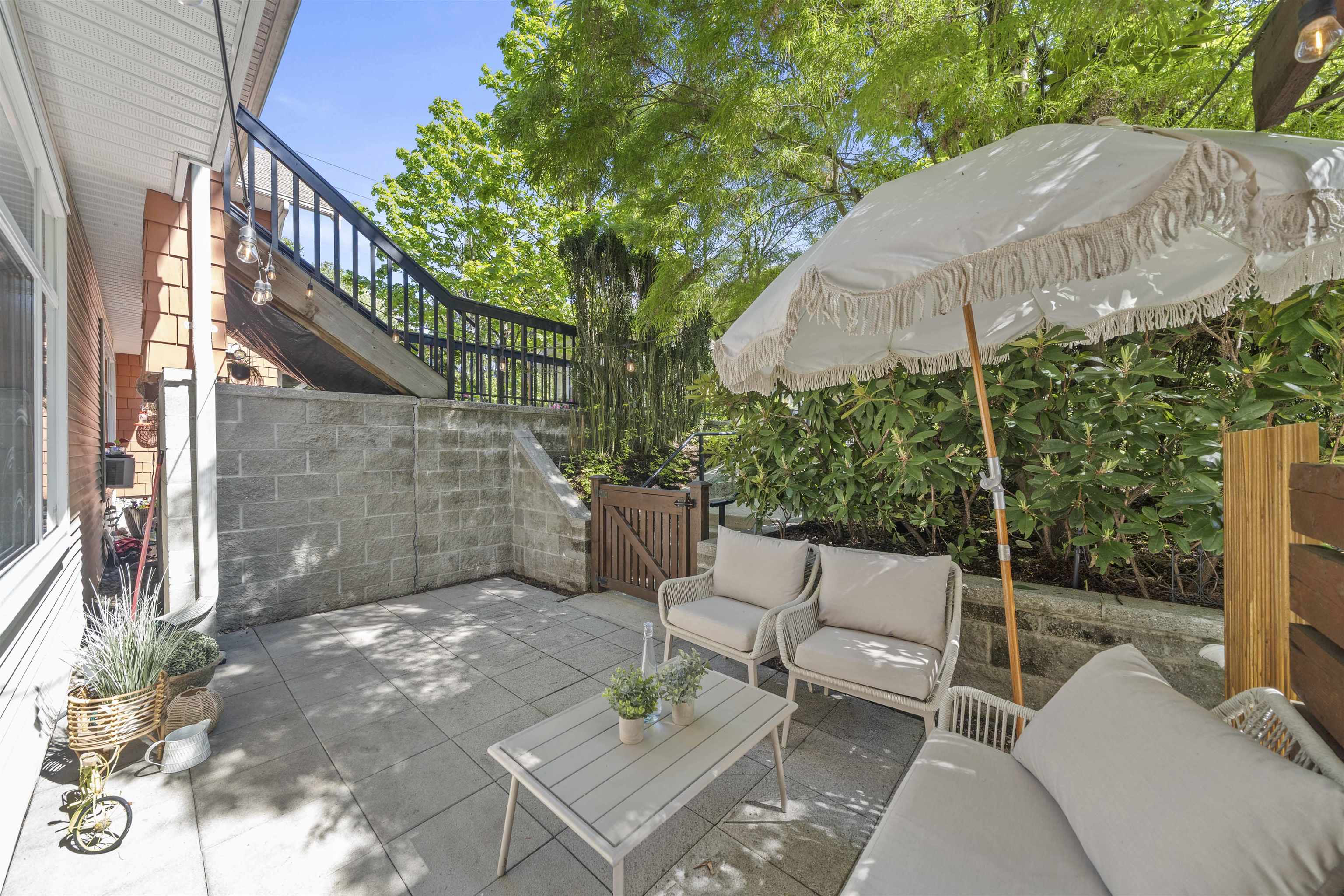 Additional image 4 of 29-6878 Southpoint Drive, Burnaby, BC, V3N 5E4