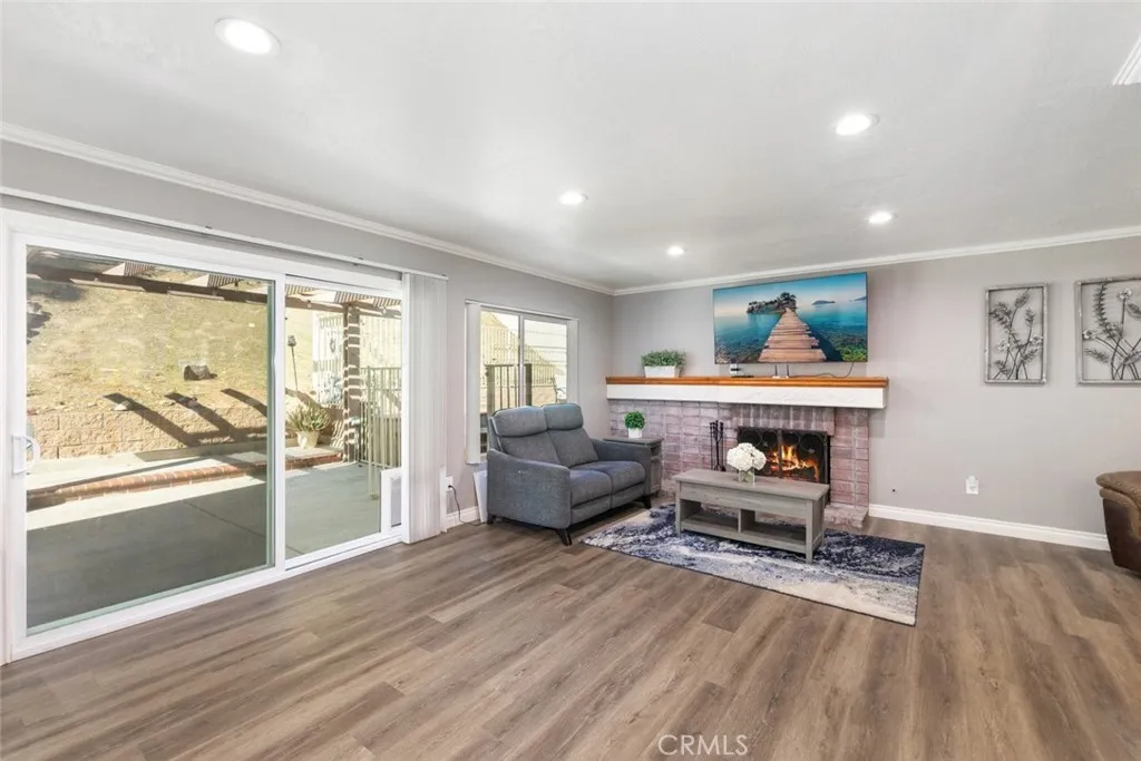 Additional image 9 of 974 Nottingham Dr, Corona, CA 92880