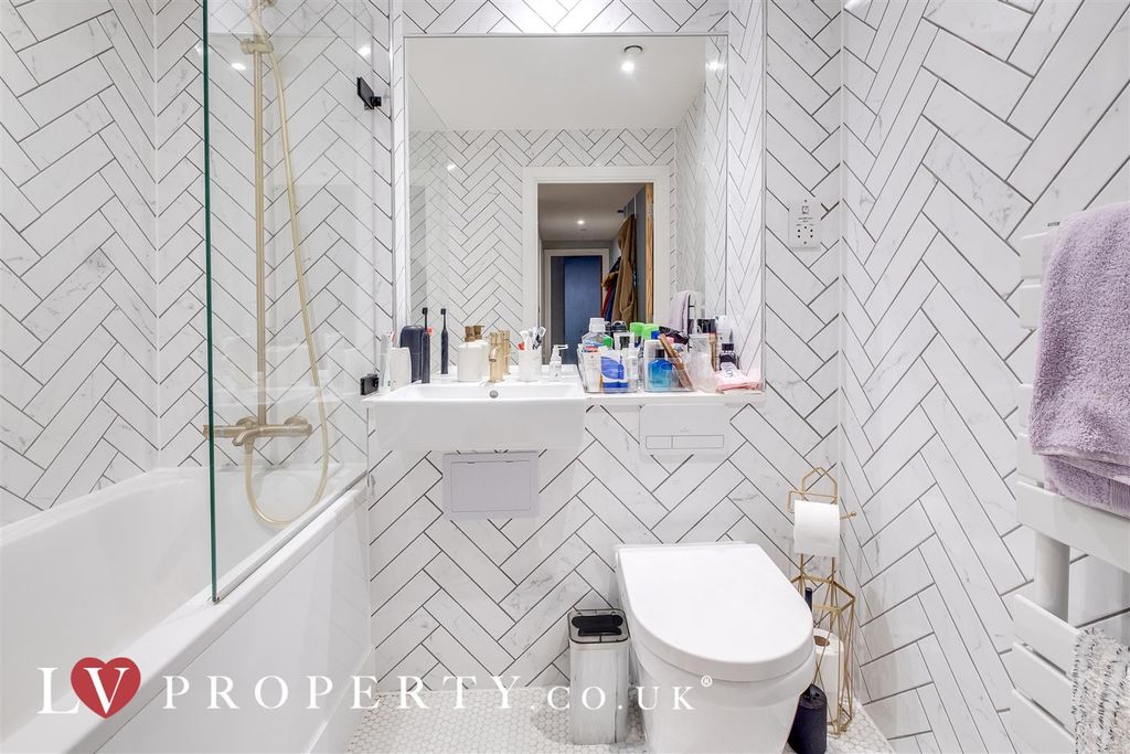Additional image 14 of 2 bed flat for saleNewhall Street, Birmingham, West Midlands B3