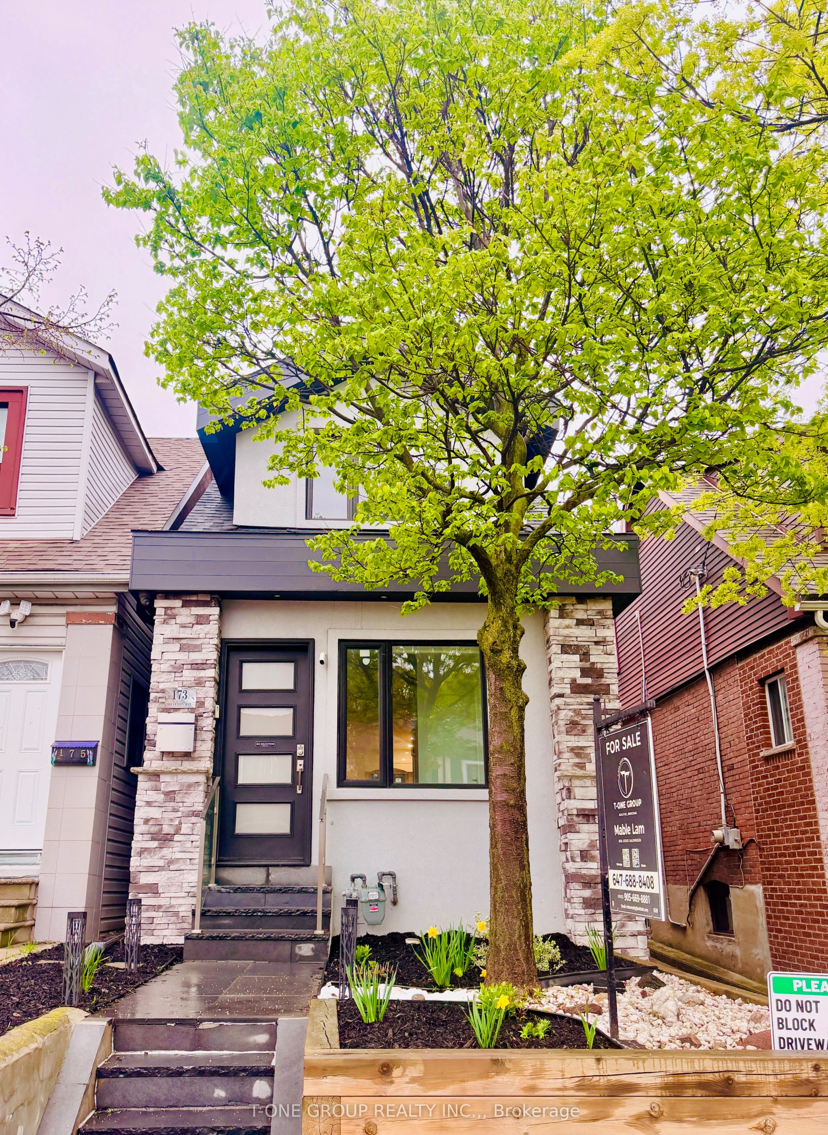 173 Drayton Avenue, Toronto, ON, M4C 3M1