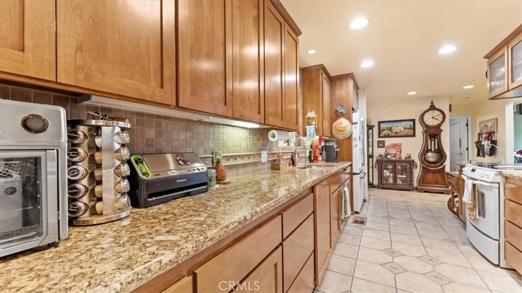 Additional image 8 of 5435 Royal Oaks Dr, Oroville, CA 95966