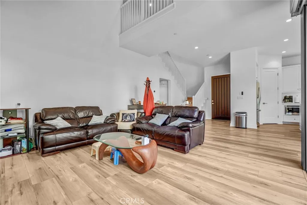 Additional image 4 of 151 Winnett, Irvine, CA 92602