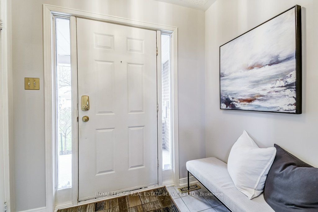 Additional image 4 of 14-2103 Berwick Drive, Burlington, ON, L7M 4B7