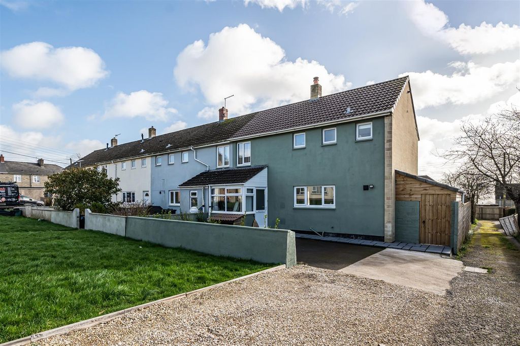 3 bed terraced house for saleOverdale, Clandown, Radstock BA3