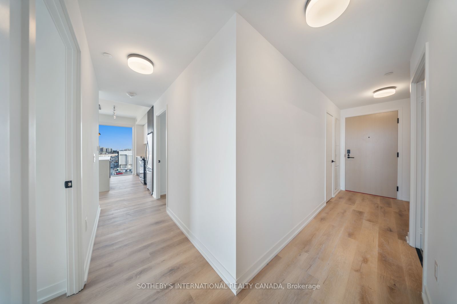 Additional image 4 of 502-5 York Garden Way, Toronto, ON, M6A 2V1