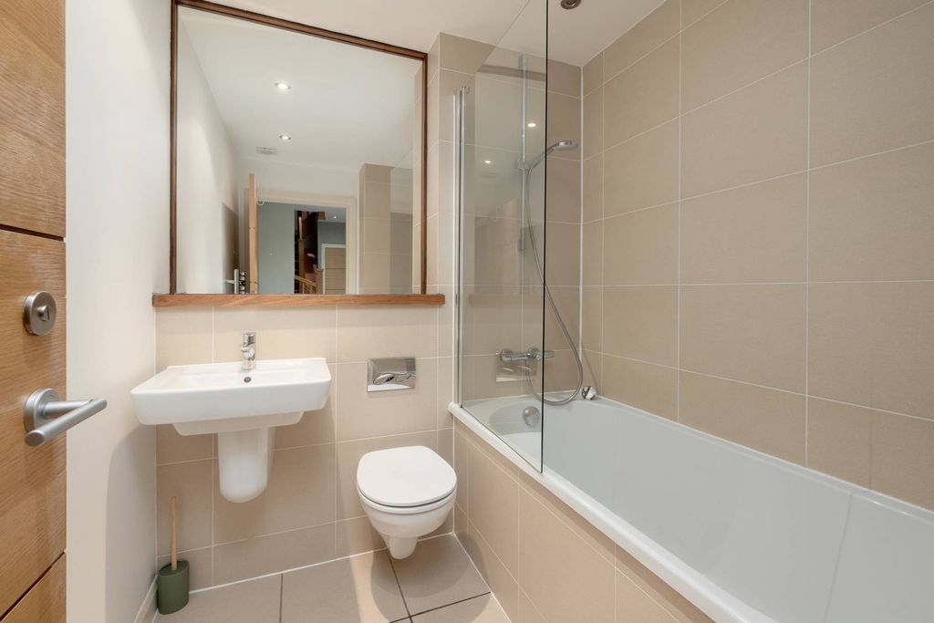 Additional image 23 of 3 bed flat for sale35/7 Rodney Street, Canonmills, Edinburgh EH7