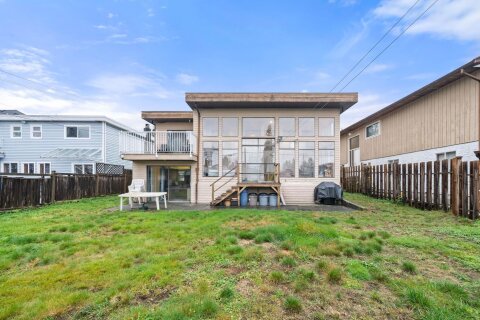 Additional image 7 of 741 14th Street E, North Vancouver, BC, V7L 2P3
