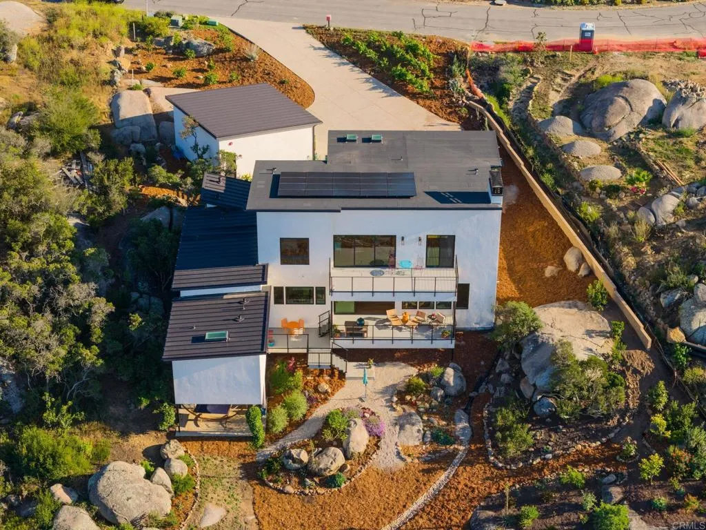 Additional image 72 of 10042 Tall Oak Dr, Escondido, CA 92026