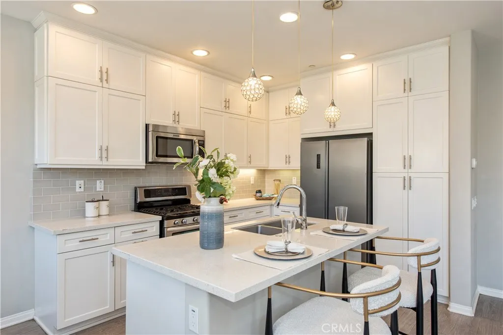 Additional image 59 of 68 Origin, Irvine, CA 92618