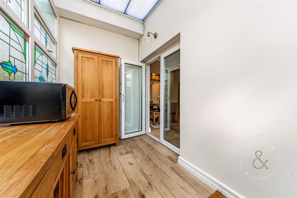 Additional image 12 of 2 bed flat for saleLlandaff Road, Pontcanna, Cardiff CF11