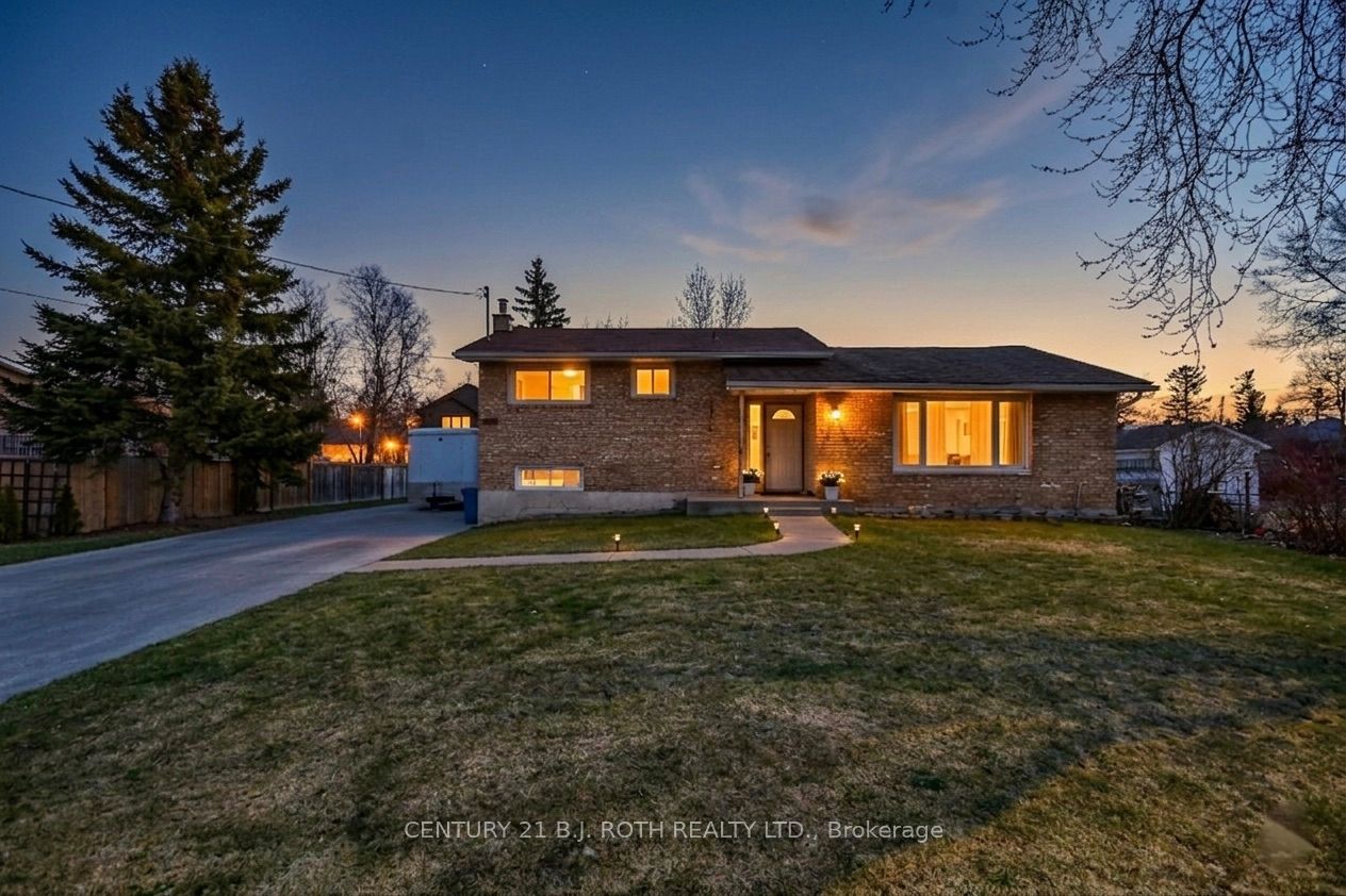 3039 Poplar Road, Innisfil, ON, L9S 2J9