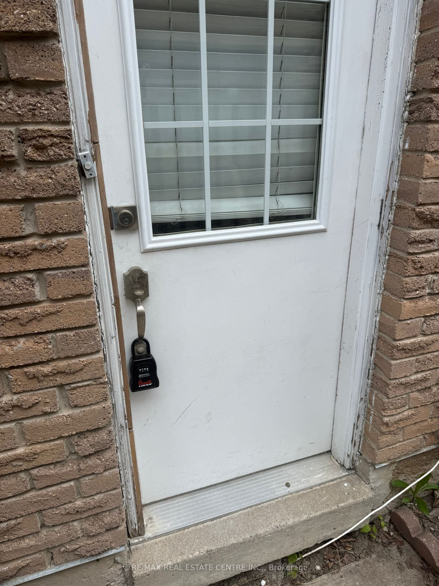 33 Lacewood Crescent, Brampton, ON, L6S 3K3