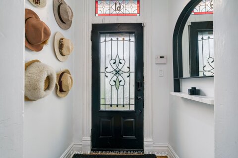 Additional image 8 of 61 Mcgee Street, Toronto, ON, M4M 2L1