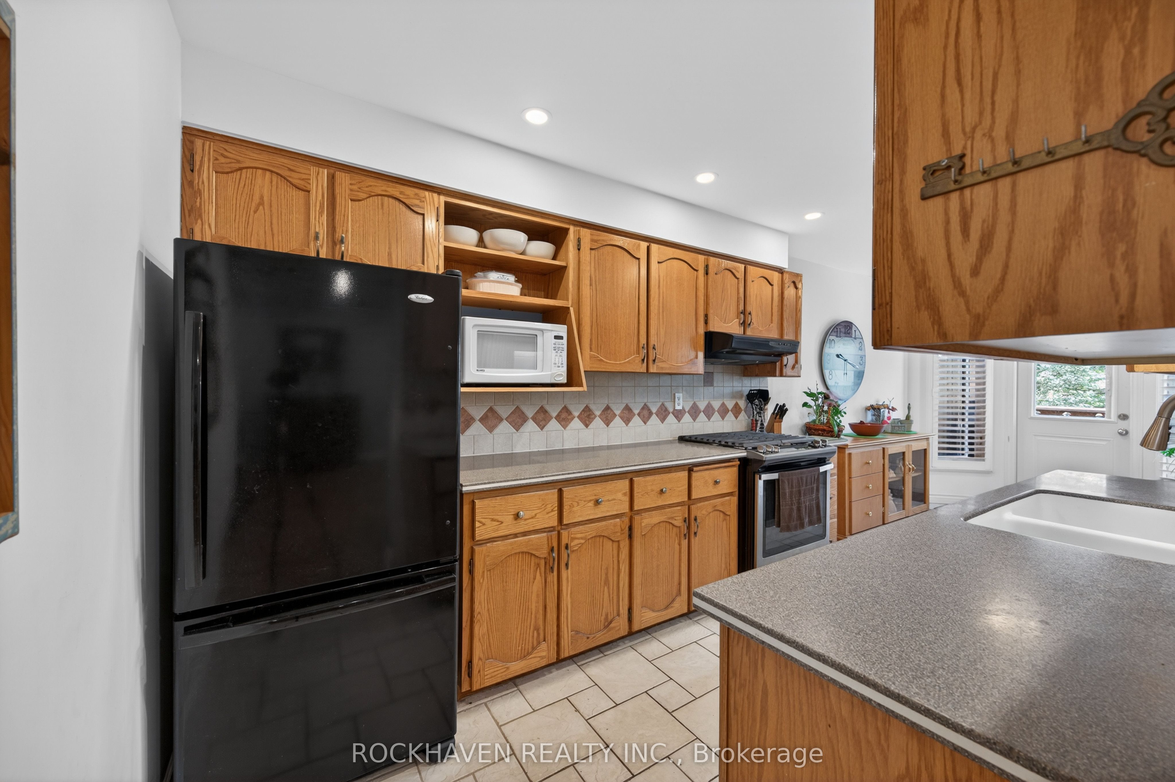 Additional image 5 of 7-30 Osler Drive, Hamilton, ON, L9H 6W1