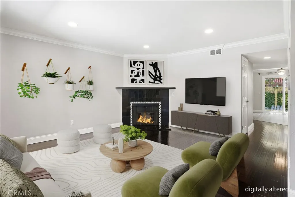 Additional image 2 of 809 N Spurgeon Street Unit 5, Santa Ana, CA 92701