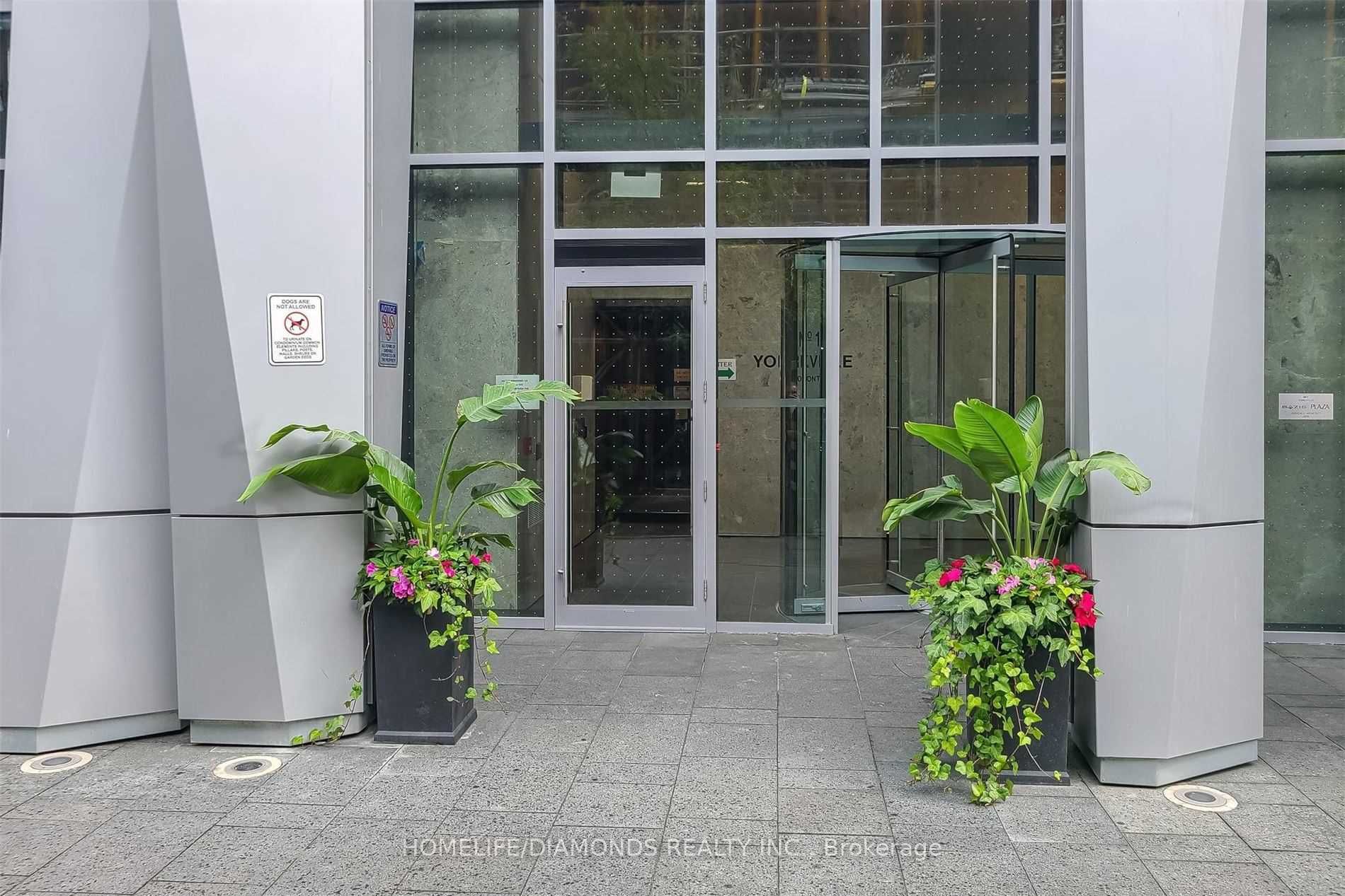 Additional image 4 of 3302-1 Yorkville Avenue, Toronto, ON, M4W 1L1