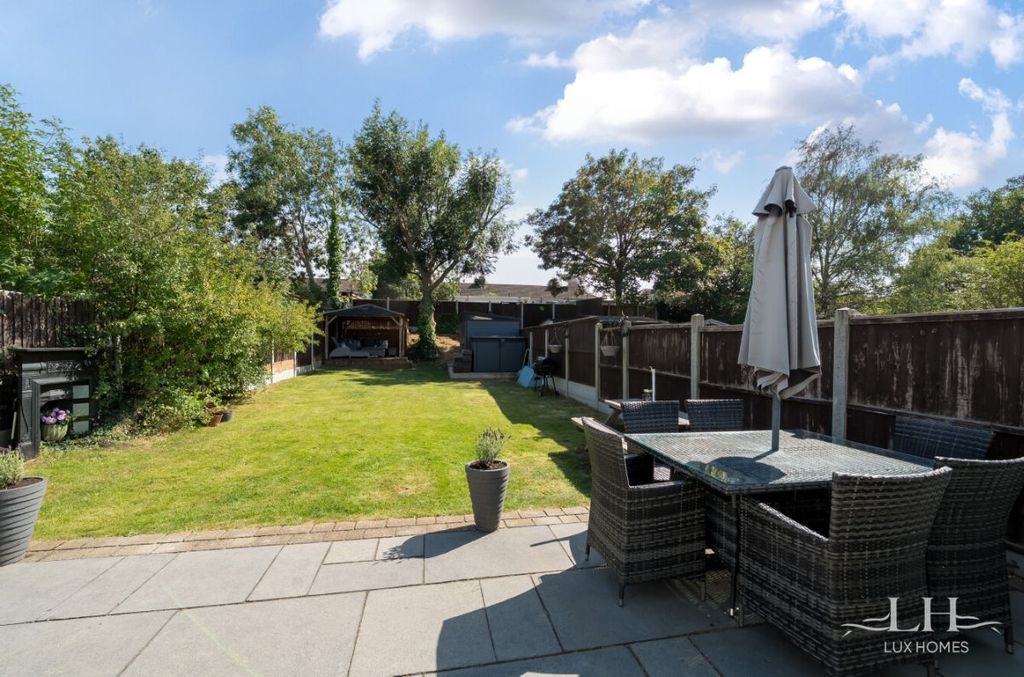 Additional image 21 of 4 bed end terrace house for saleMilton Avenue, Hornchurch RM12