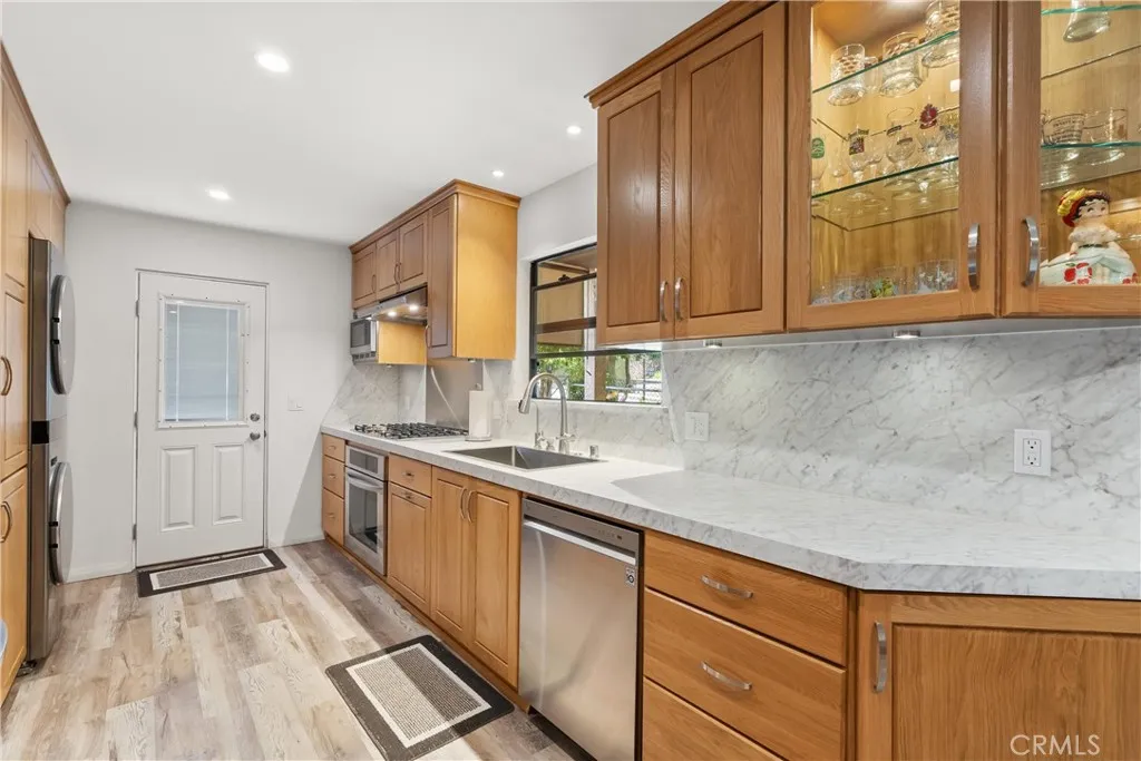 Additional image 11 of 3654 4th Avenue, La Crescenta, CA 91214