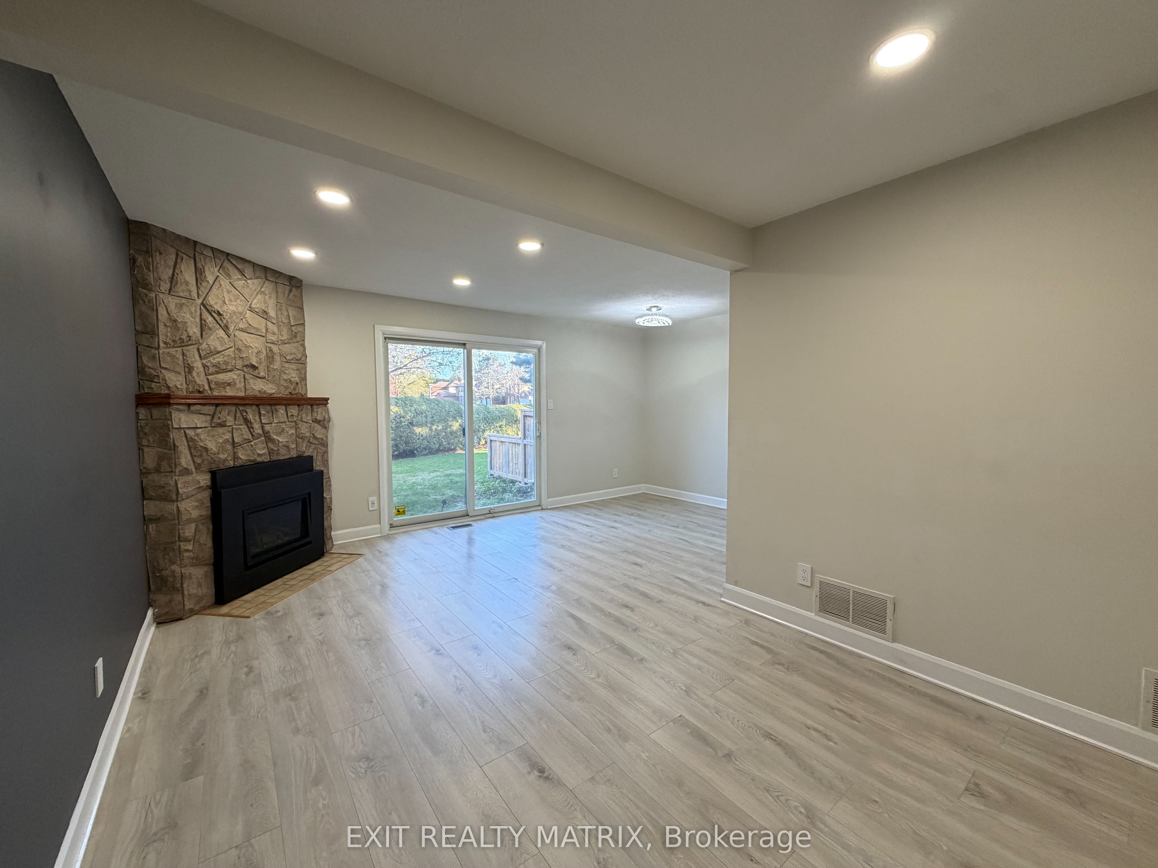 Additional image 6 of 3-102 Bujold Court, Ottawa, ON, K2L 3N4