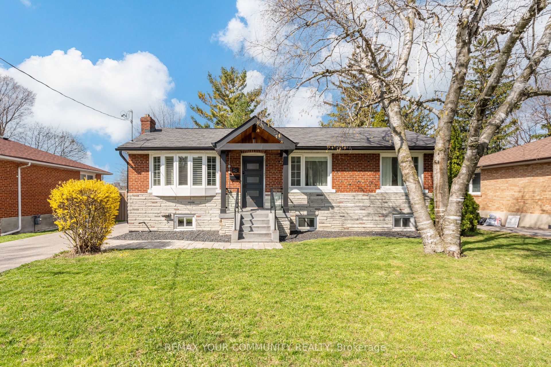 Bsmt-20 Bonny Lynn Court, Toronto, ON, M1K 3A4