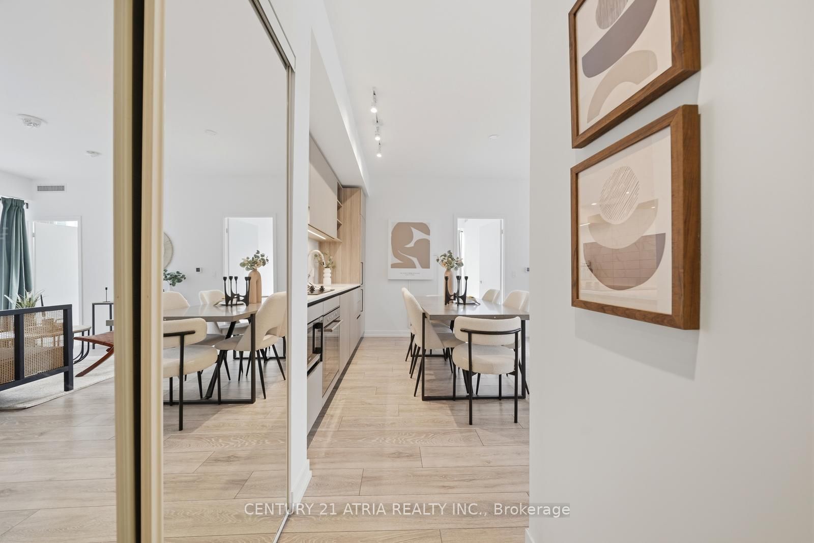 Additional image 4 of 1502-55 Mercer Street, Toronto, ON, M5V 0W4