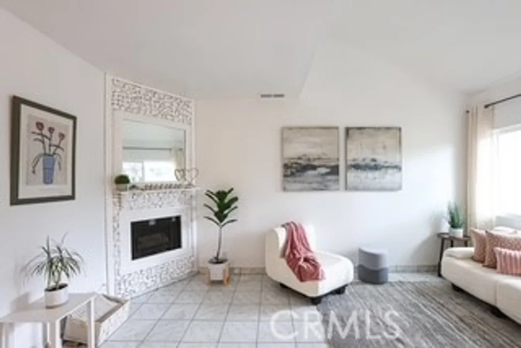 Additional image 5 of 1671 E Kingsley Ave Unit B, Pomona, CA 91767