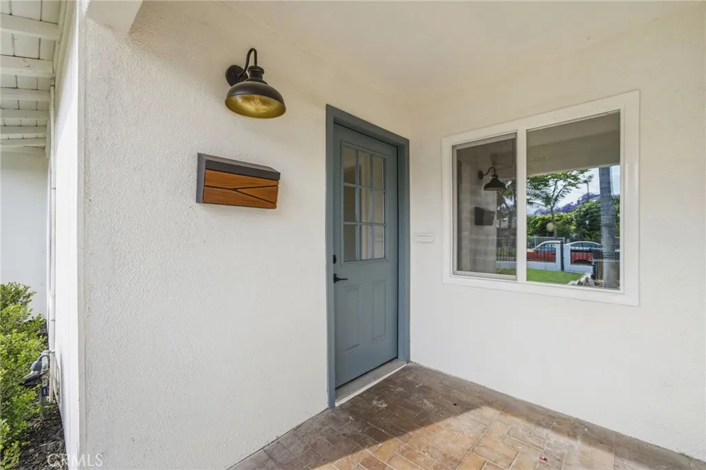 Additional image 3 of 1326 S Marine St, Santa Ana, CA 92704
