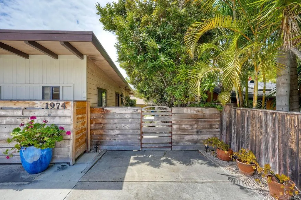 Additional image 2 of 1974 Manchester Avenue, Cardiff By The Sea, CA 92007