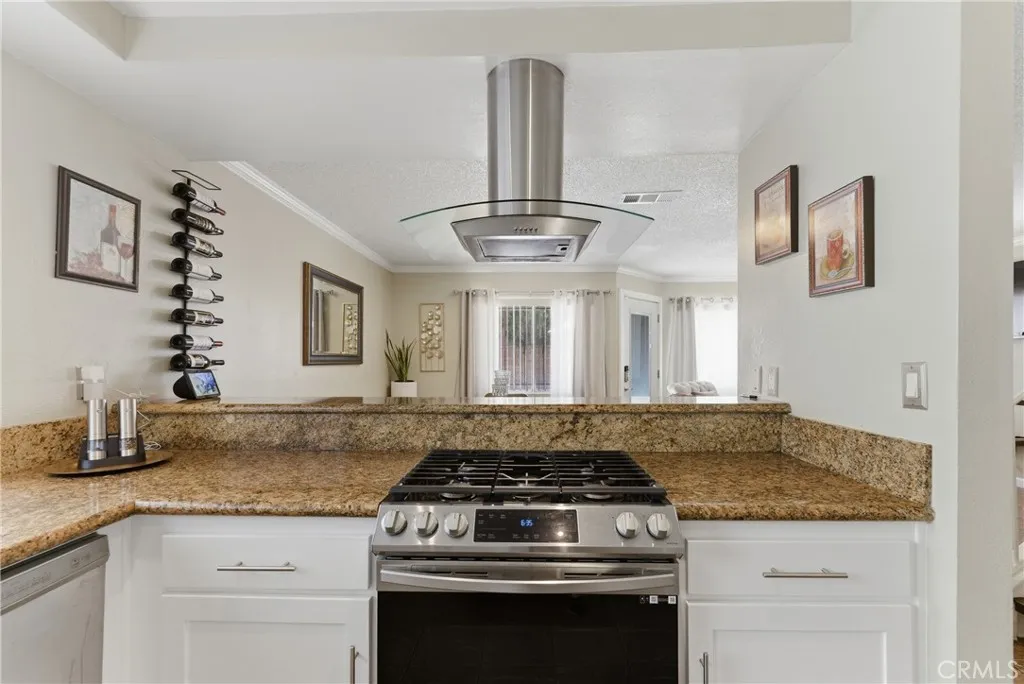 Additional image 18 of 700 W Almond Street, Compton, CA 90220