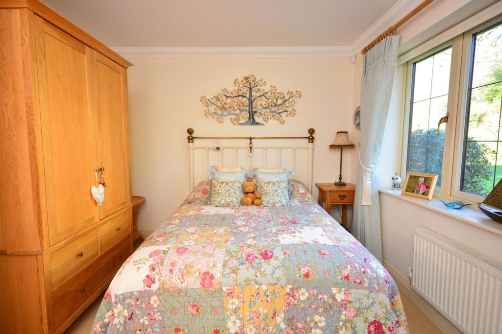 Additional image 8 of 4 bed country house for saleCrampmoor Lane, Crampmoor, Romsey, Hampshire SO51