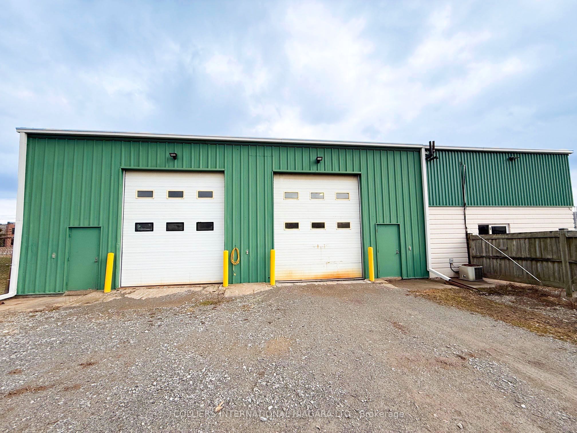 320 Airport Road, Niagara-on-the-lake, ON, L0S 1J0