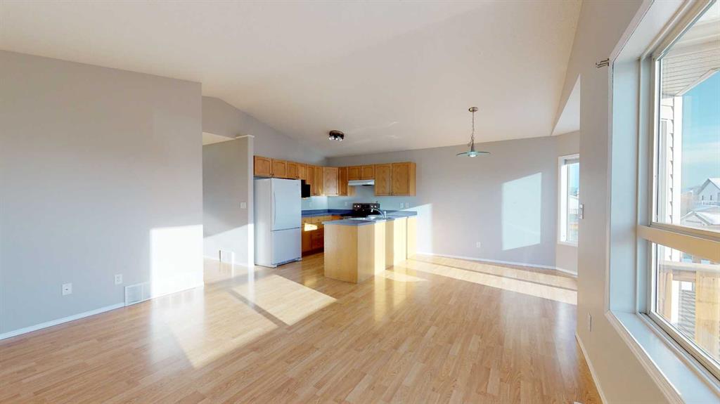 Additional image 5 of 8837 65 Avenue, Grande Prairie, AB, T8W 2X5