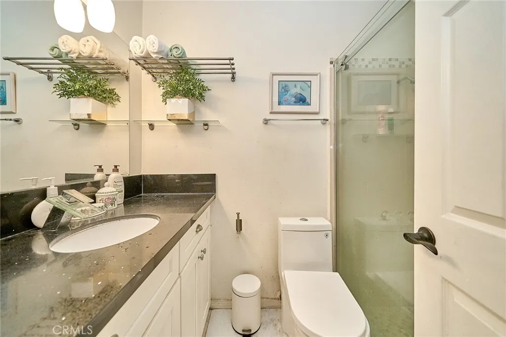 Additional image 63 of 20951 Gault St, Canoga Park, CA 91303