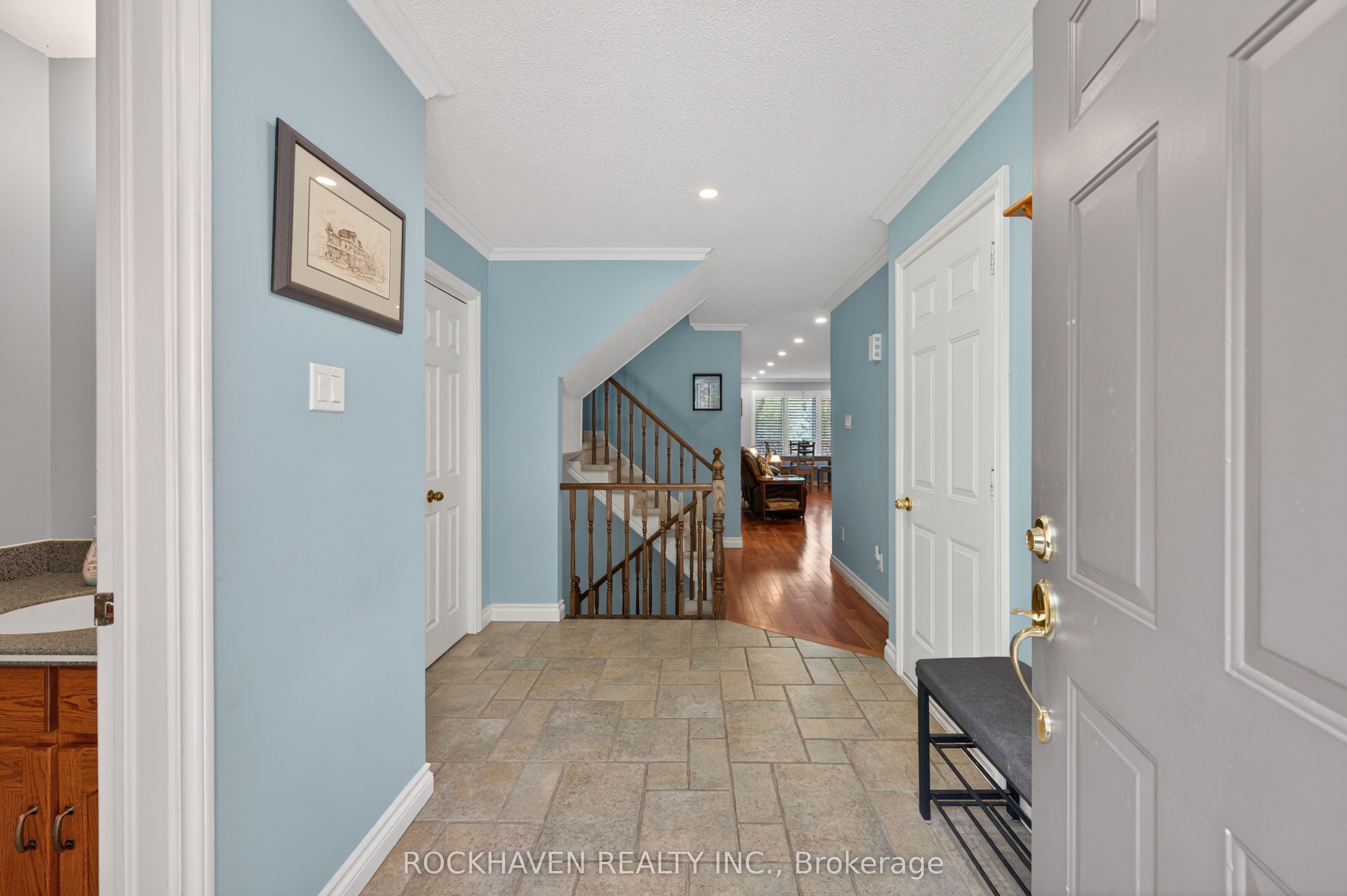 Additional image 2 of 7-30 Osler Drive, Hamilton, ON, L9H 6W1