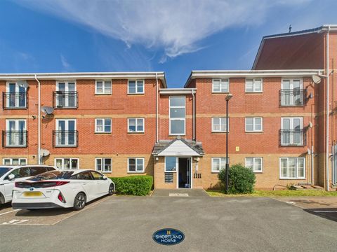 Signet Square, Stoke, Coventry CV2