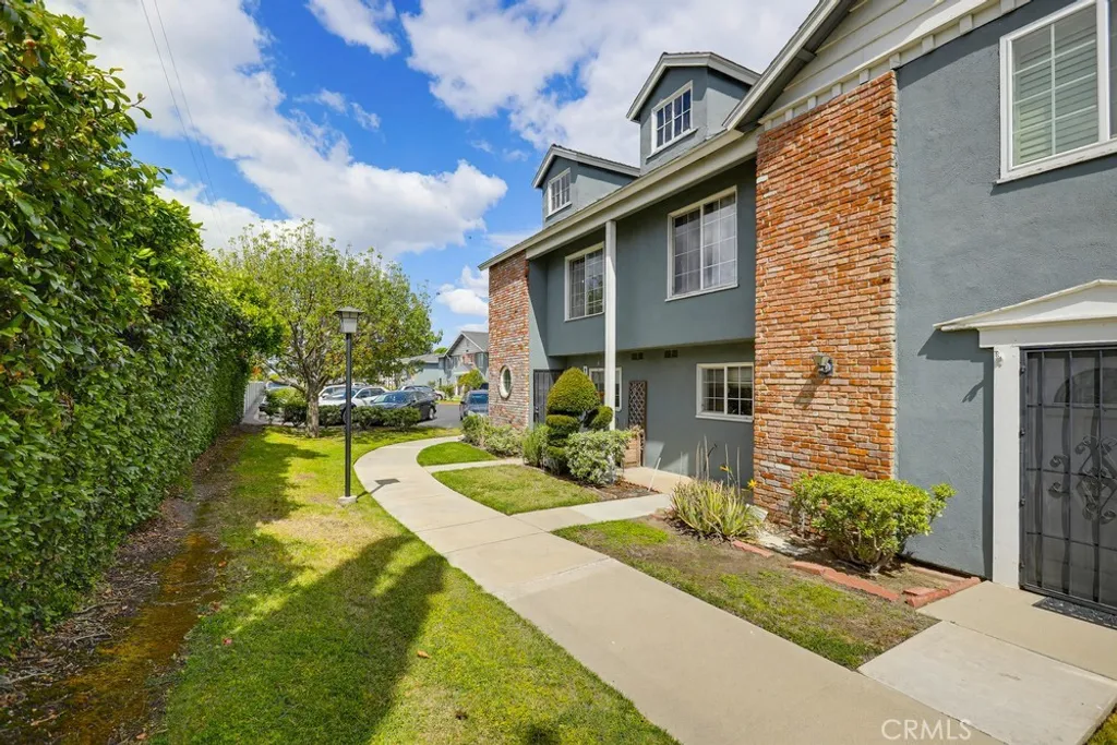 Additional image 3 of 7194 Santa Isabel Cir, Buena Park, CA 90620