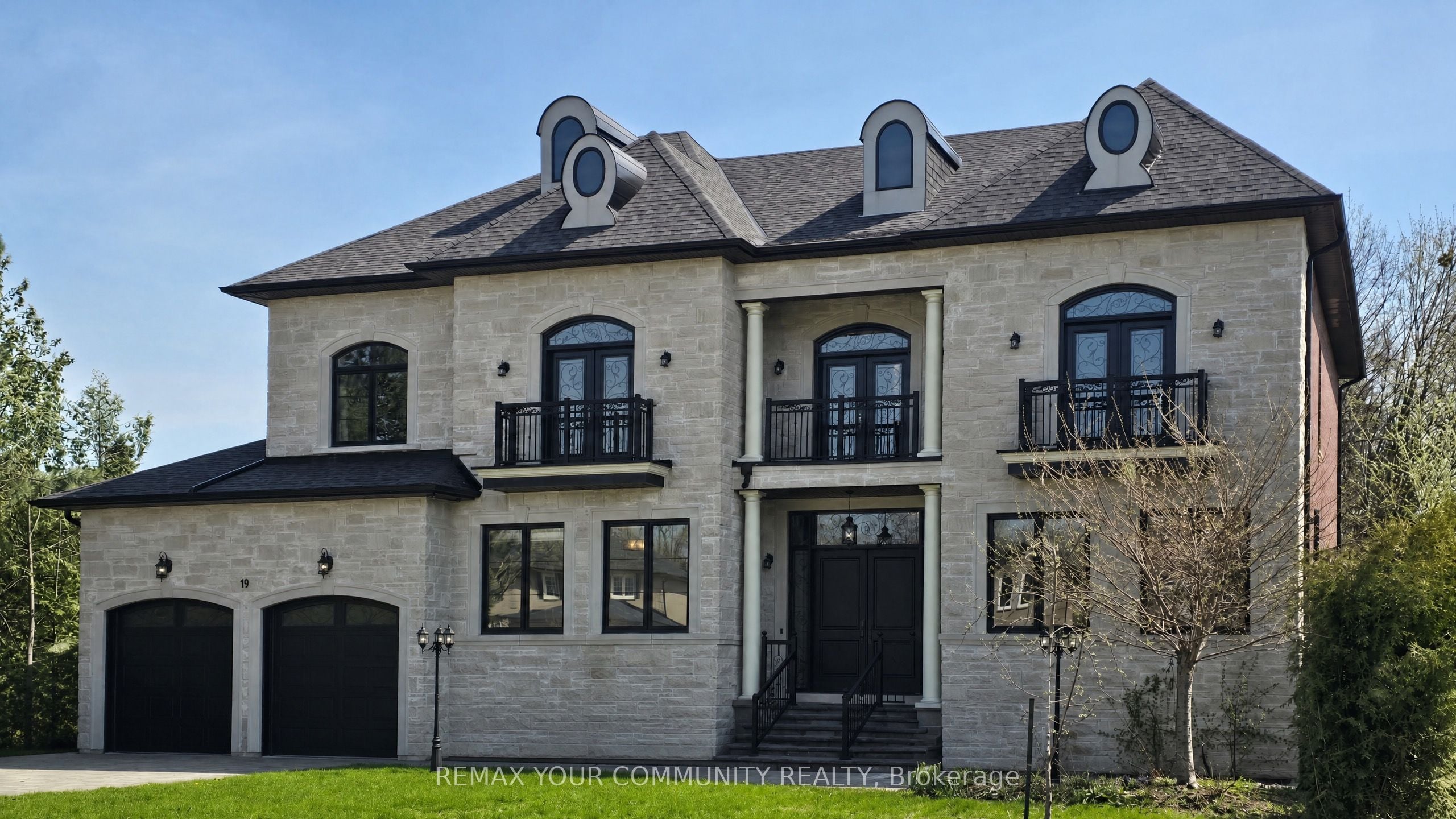 Additional image 2 of 19 Blyth Street, Richmond Hill, ON, L4E 2Y2