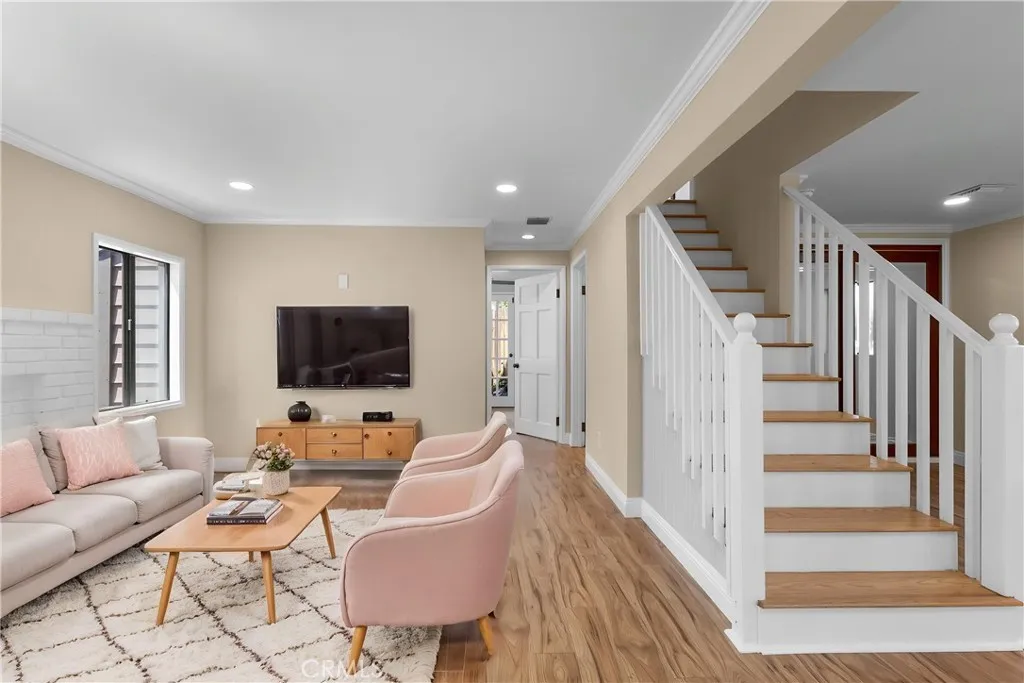Additional image 8 of 2717 Mary Street, La Crescenta, CA 91214