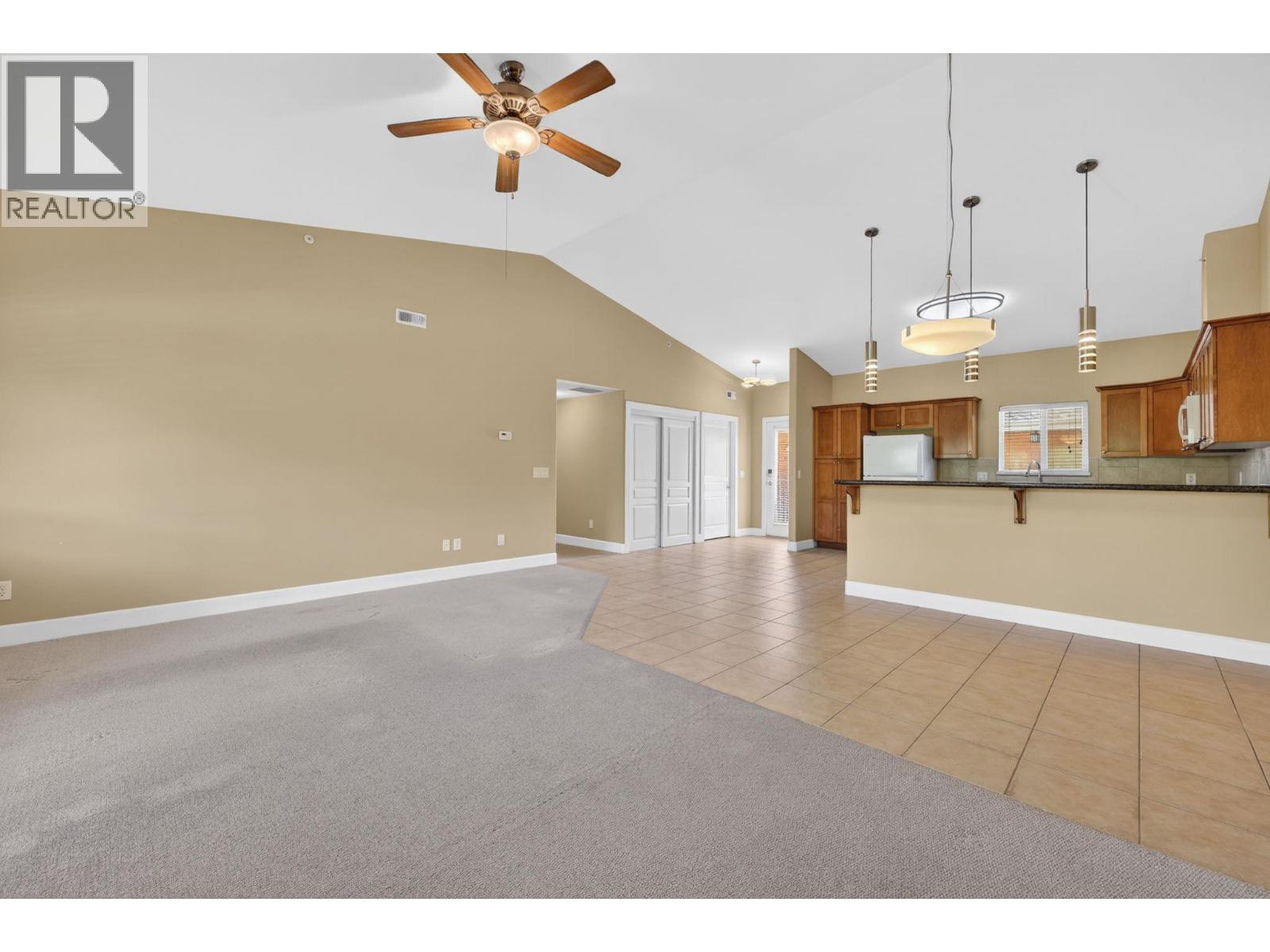 Additional image 3 of 337-3996 Beach Avenue, Peachland, BC, V0H1X5