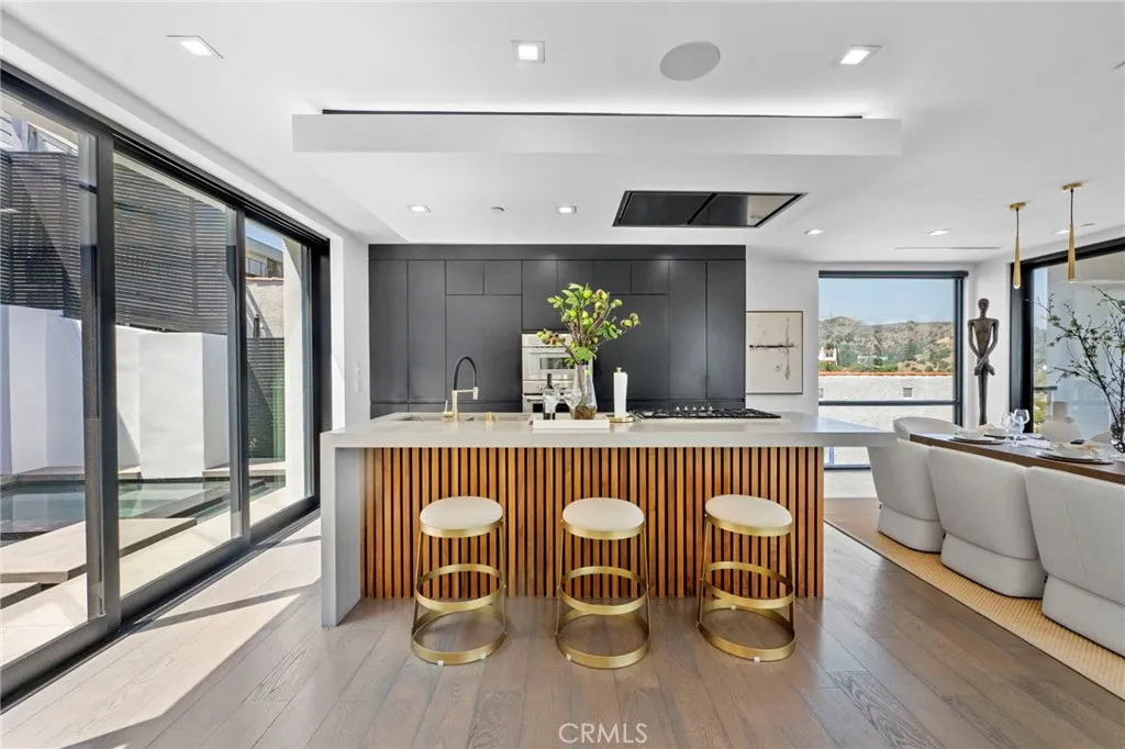 Additional image 20 of 2033 Glencoe Way, Los Angeles, CA 90068