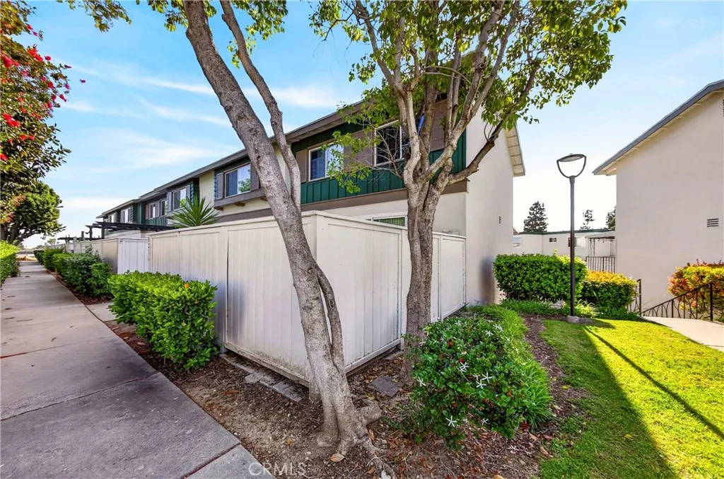 Additional image 19 of 8236 Haseltine Grn, Buena Park, CA 90621