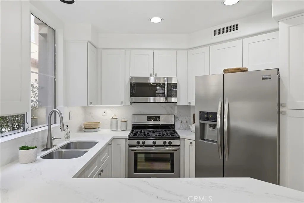 Additional image 41 of 2659 Dietrich Dr, Tustin, CA 92782