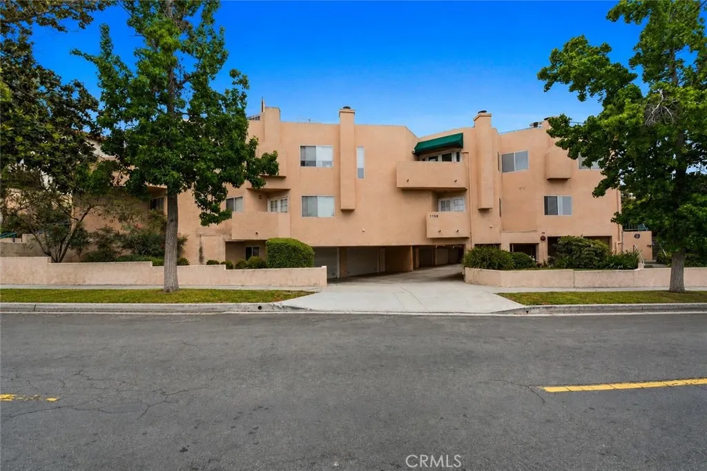 Additional image 2 of 1158 W 11th Street Unit J, San Pedro, CA 90731