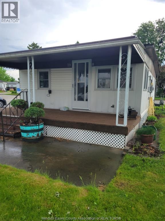 29 Robin Crescent, Lakeshore, ON, N8N2R8