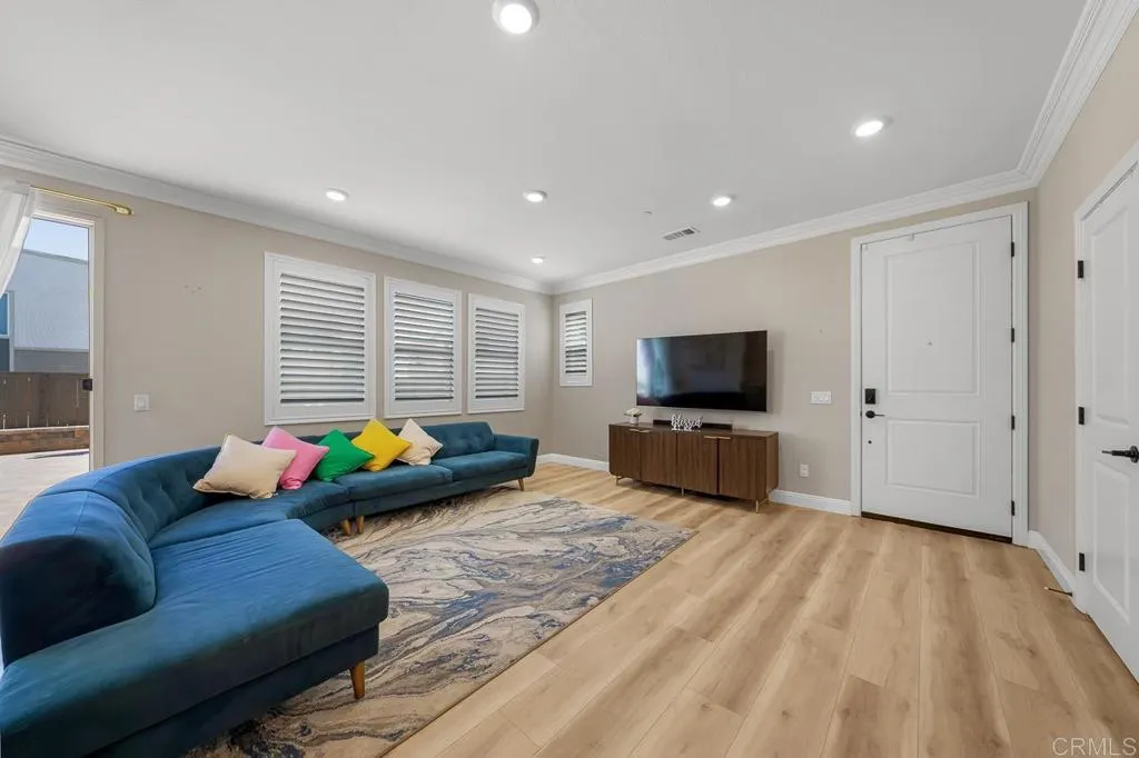 Additional image 8 of 2026 Via Roma, Chula Vista, CA 91913