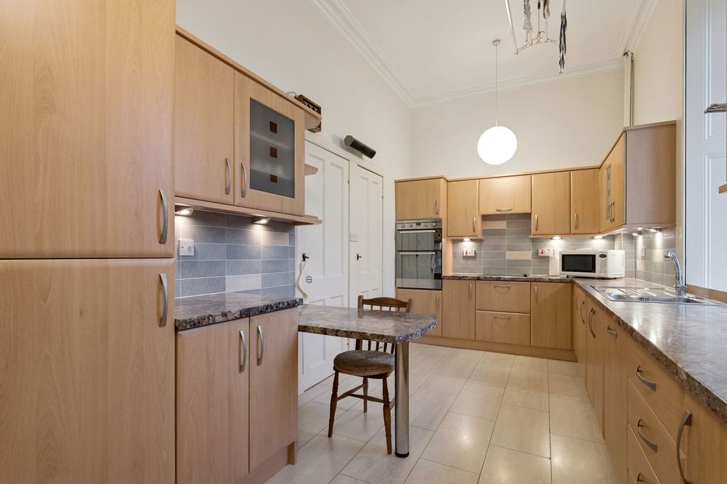 Additional image 10 of 3 bed flat for sale3 West Abercromby Street, Helensburgh G84