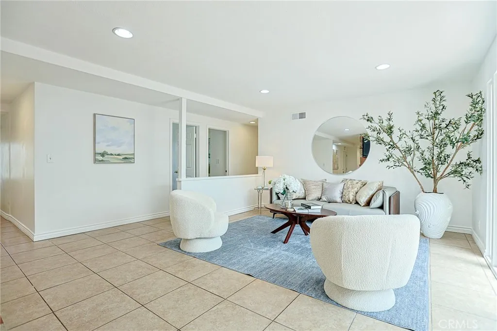 Additional image 10 of 990 S Siet Place, Anaheim, CA 92806