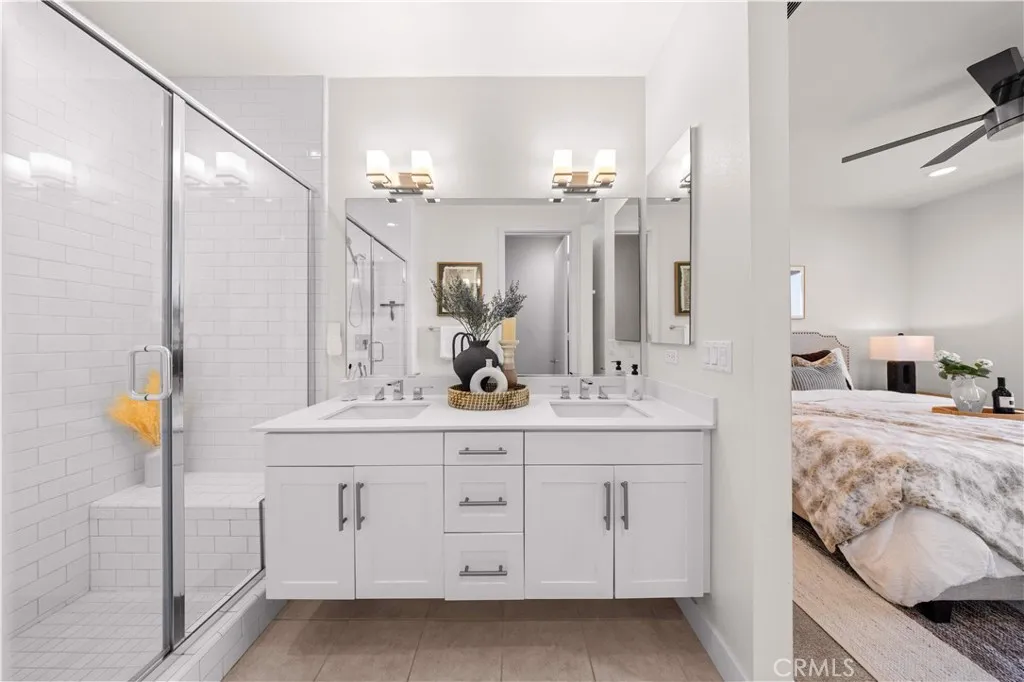 Additional image 15 of 645 W 17th St, Costa Mesa, CA 92627
